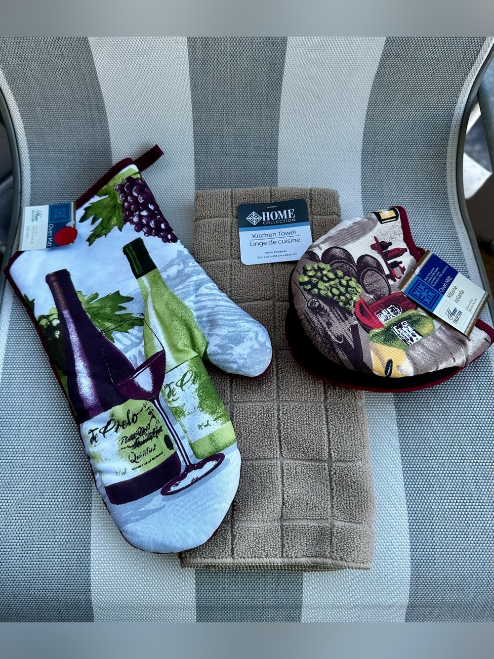 NWT Wine Lover Kitchen Set Oven Mitt Mini Mitt & Towel 3-Pc🍷
